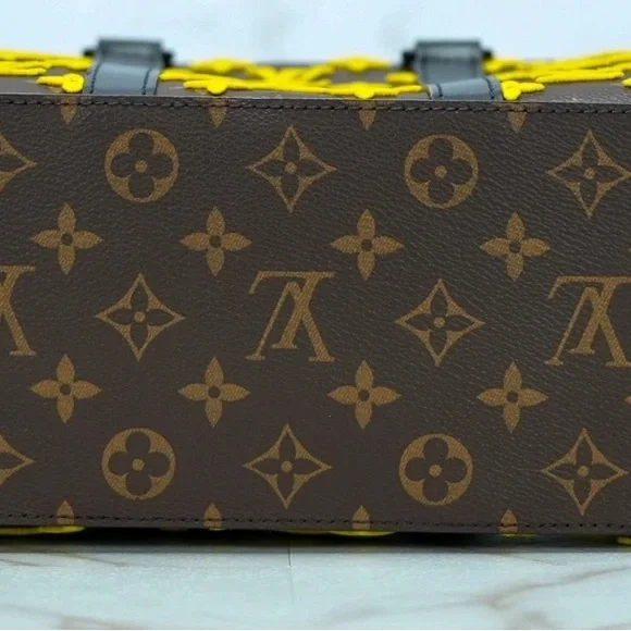 Louis Vuitton Soft Trunk Monogram Taffetage Speedy. *Rare* - Picture 3 of 16